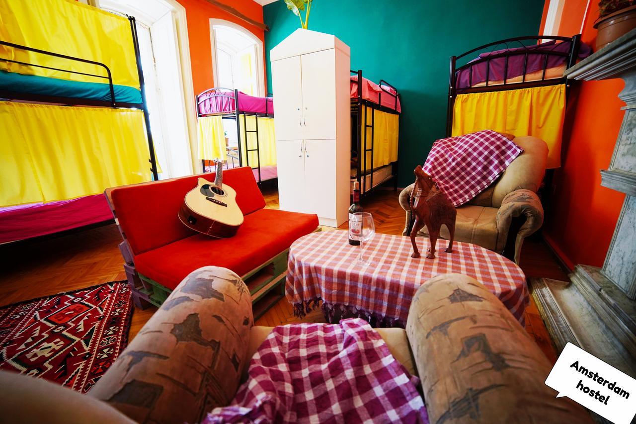 Amsterdam Hostel Baku Exterior photo